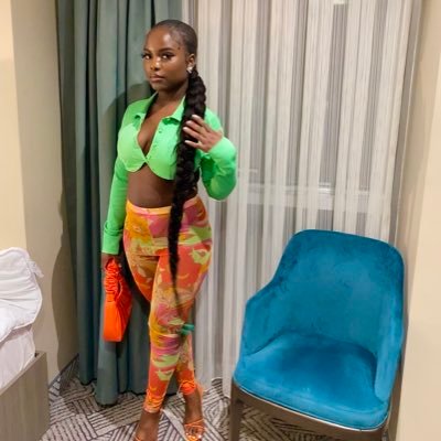 chich1111_'s profile picture. ⭐️