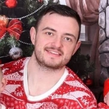 Old School Youtuber from back in the day. Lover of
Games 🎮 Dogs 🐶 Cars 🚗 Motorbikes🏍 and food 😋