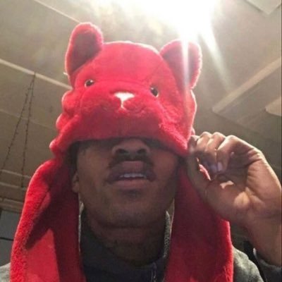 plsholdmydyck's profile picture. follow for a pic of my big meat