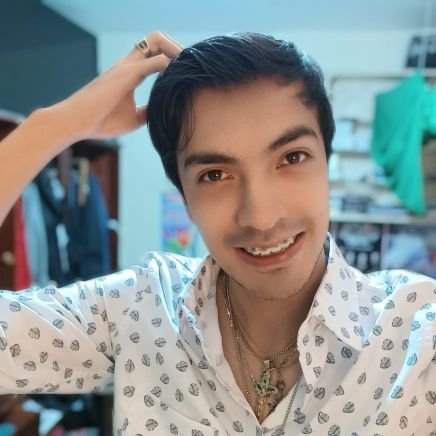 licenciado streamer ;) sígueme pro gamer https://t.co/U5P85XhkzS