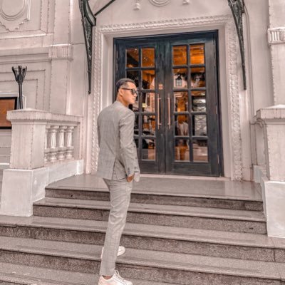 zxi111's profile picture. 