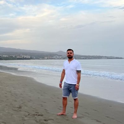 maskedeo's profile picture. Entretenerme reír y pasar el rato