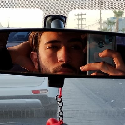 rogsashoot's profile picture. ESCRITOR DE TWEETS PEDORROS