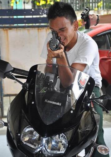 DustinPador's profile picture. PiGGY :P