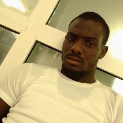 Oluwafe81312455's profile picture. intellectual, creative thinker, tutor, mindblower