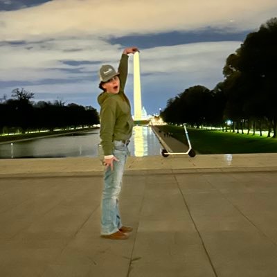 2muchmoderation's profile picture. 