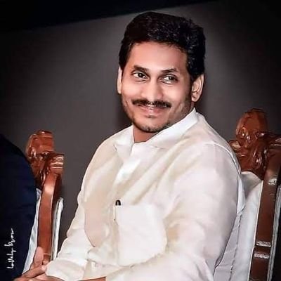 jaga_y's profile picture. 