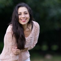 Evi Toth (@drevitoth) 's Twitter Profile