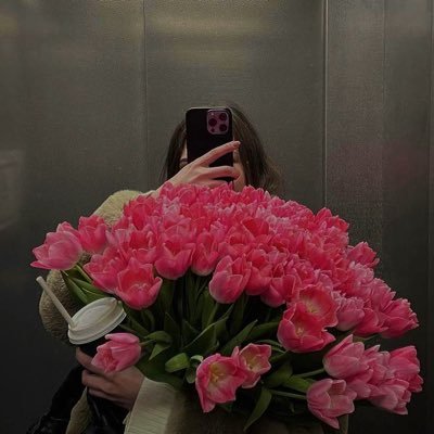 noor_alsharif1's profile picture. مرحباً أو مُرّ حُباً