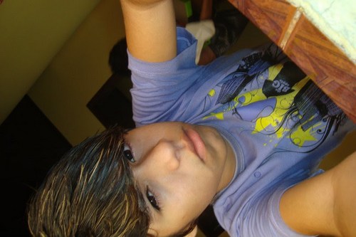 Joanderson / 15 / Dançar / Free step / Escola / Futebol / Twitter / Orkut / Msn / Facebook / Youtube / Familia / Amigos / Coca