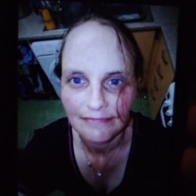 MommyWiggy's profile picture. Friendly and honest and funny to have a laugh cares 4 others than my self.  loves paranormal  world and wovles .and  plays  8 pool on Facebook and on Instagram
