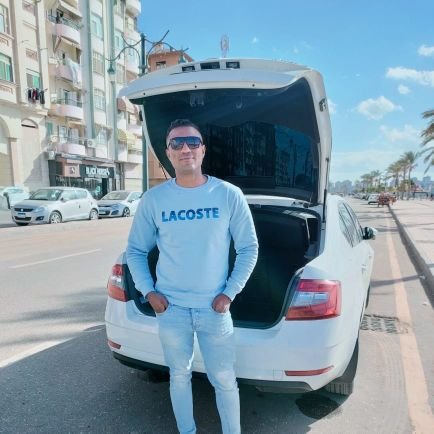 Hosamelkhamesy2's profile picture. music and late night convrsation