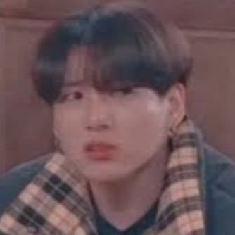 army 💜🫂 Ot7 :) otako love your self 💜
isaysaysay you saysaysay😂🍷
به آرمی جماعت نمیشه نه گفت 😂 بک میدم ♡
