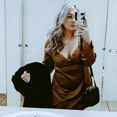 DakMayG's profile picture. 🖤