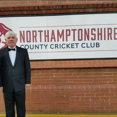 Cricket lover.
Northants CCC member.
Amateur photographer.