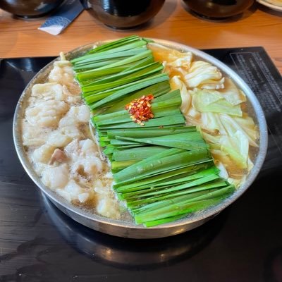 \30代女性営業マンがオススメ！東京グルメとスイーツ/ 💡東京近辺のお店選びで悩む人は10分で解決！💡 🔥意外と知られていないお店も🔥 ▶︎33歳♀/会社員/東京勤務/茨城出身 👑第1期RETRIP公式インフルエンサー 🍎Google：ローカルガイドレベル7 #グルメ女子