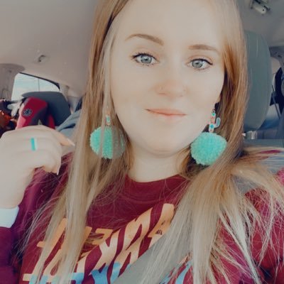 Wife 💍/ Mom x4 💙💜💗💚/ Small business owner🖤 ✭ Cowboys ✭