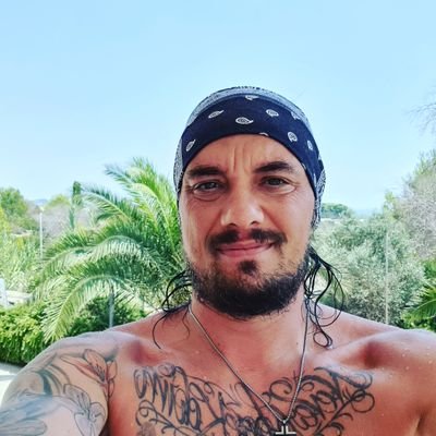 Simone80556832's profile picture. Energia