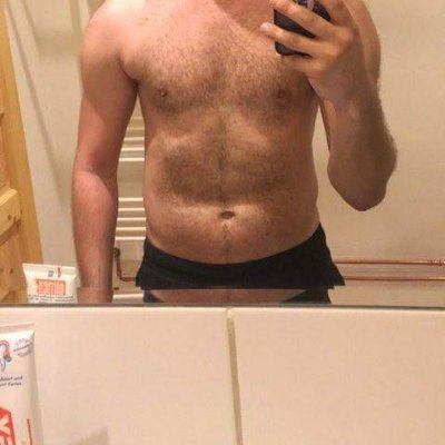 koreliv's profile picture. 