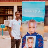 Yves ndayisenga (@yvesndayisenga1) 's Twitter Profile
