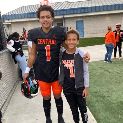 TennisonMontae's profile picture. Father of @KalebTennison 🏈