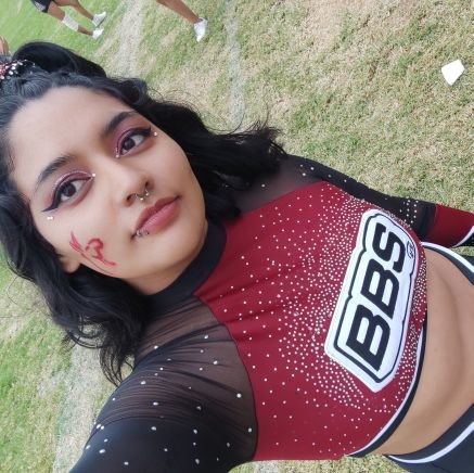 AndyPandyJSP's profile picture. La calma nunca me espera, soy hija de la tormenta. Te voy a prometer que nunca más se hará de día, mientras tu tiempo sea el mío.