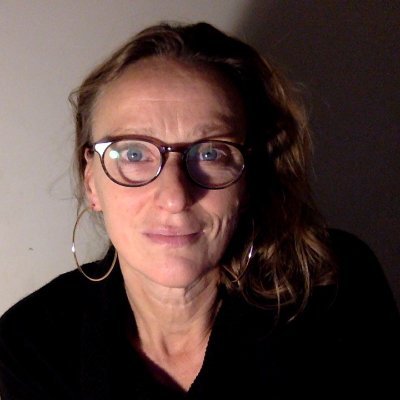 lizzylequesne's profile picture. somatic dance. Skinner Releasing Technique. embodiment. materiality. poetics. feeling. space. vitality. stillness. inter-subjectivity
Practice based PhD, CDaRE
