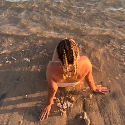 LorineDopi's profile picture. 