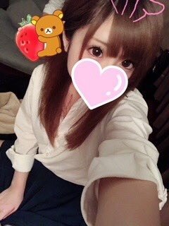 20代だよん💛裏アカ(*'ω'*)セフレ💛