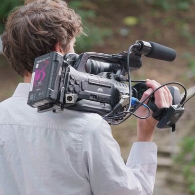 Journaliste reporter rédacteur à @bfmnormandie

Formé au @cfpj
Passé par @antennereunion et @tvtours