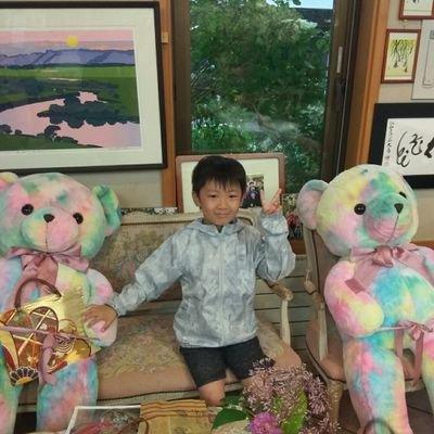 AsahiLigang's profile picture. 养老金生活者。