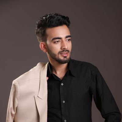 म एक कऌ्पित मानब हु?? कुनै पनि कुरा को गहिराई पुग्न खोज्नु मेरो ऌागि कुनै नौऌो कुरा होइन!! तर कऌ्पना ऌाइ वास्तबिकता मा ऌ्यउने प्रेतन मेरो ऌागि नित्यकर्म झै हो!!