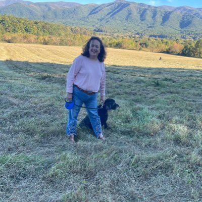 LHenson6thBMS's profile picture. Mom and teacher - not much more than that.