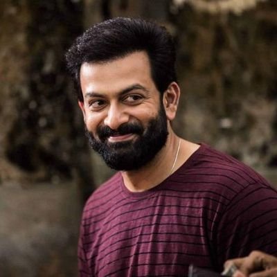 Unnikri28555056's profile picture. 