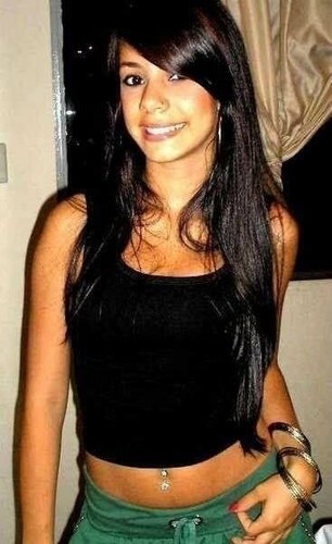 Morena 19 anos ,pagodeira ,familia , amigos , meninos gatinhos , exaltasamba , msn : luaninhaexalta@hotmaail.com