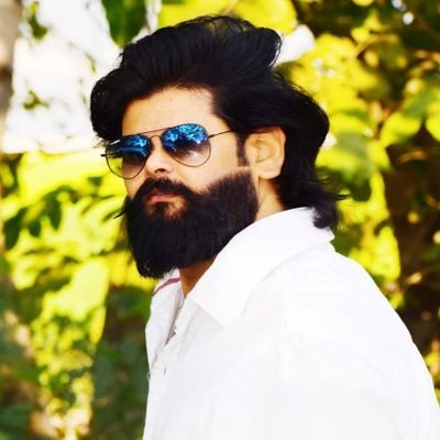 SinghBph's profile picture. अच्छा  काम करते  रहो  चाहे कोई सम्मान  करे या  ना  करे  क्योकि  जब  सूर्य  उदय  होता  है   तब  भी करोडो  लोग नीद  में होते  है ।। फिर  भी  सूर्योदय  होता  ही है