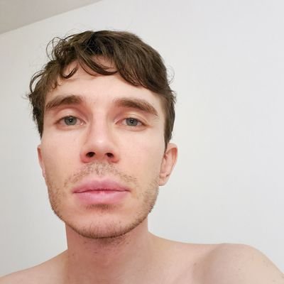 alexangelov's profile picture. попугай. но не очень | тук съм - https://t.co/vNsngHAW8G