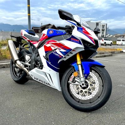 17/12/24 S660、19/1/20 CB1000R→22/11/26 CBR1000RR-R、23/7/23 ハンターカブのオーナーになった者です。よろしくお願いします！