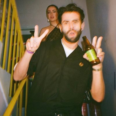 MATAD95's profile picture. Creative @darkhorsesldn. 🤟🏻💙