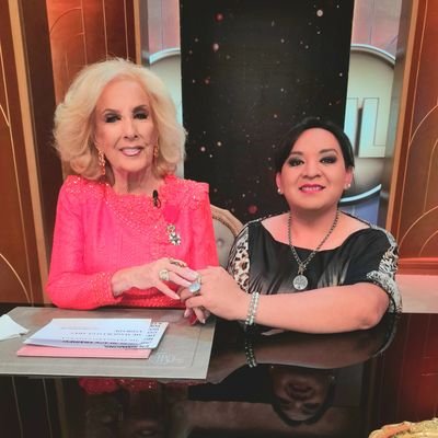 Admirar eternamente a las grandes divas !! Mirtha Legrand, Susana Gimenez, Moria Casán y Valeria Lynch !!!!