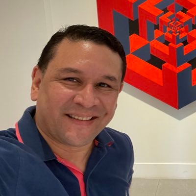 efurriola's profile picture. Amo a mi Dios y Panama. Padre de 2 princesas, esposo de @analo , hijo, hermano, amigo y padre perruno de @pty_rocky Apasionado por mi familia y la tecnología.