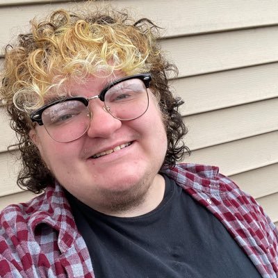 taylor, 24, he/they