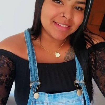 KRYSTALZUNIGA13's profile picture. josh allen looks good in shorts