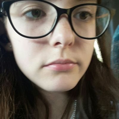 zsuzskk's profile picture. 