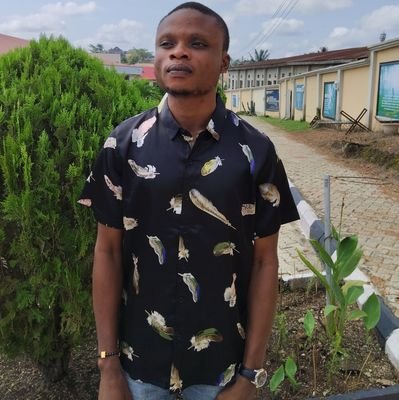 Great Ife student||football|| Educationist|| Christian but not Saint|| July 18|| Liverpool fan|| Good vibes||.💯😌🤞