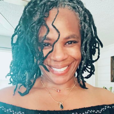 Unpackologist & Self-Worth Strategist | Autistic & ADHD Black Woman | Podcaster | Student | Women’s Retreat Hostess |