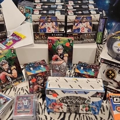 Sports card hobby enthusiasts.  Run breaks, buy, sell, trade....