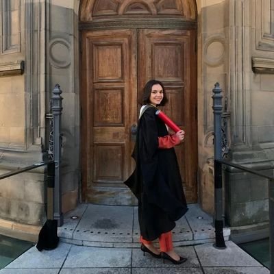 PhD student in #PlanetaryScience @PhysicsUoL | MSc Theoretical Physics @EdinburghUni | I like planets and their (upper) atmosphere | I’m a coffee addict 🇮🇹