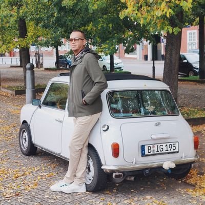 JoshuaM4M's profile picture. ☺️Coqueteo con el mundo virtual, interactúo con el mundo real!! Siempre en Movimiento y observandote! 😎