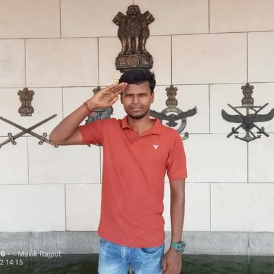 MavikRajput's profile picture. 